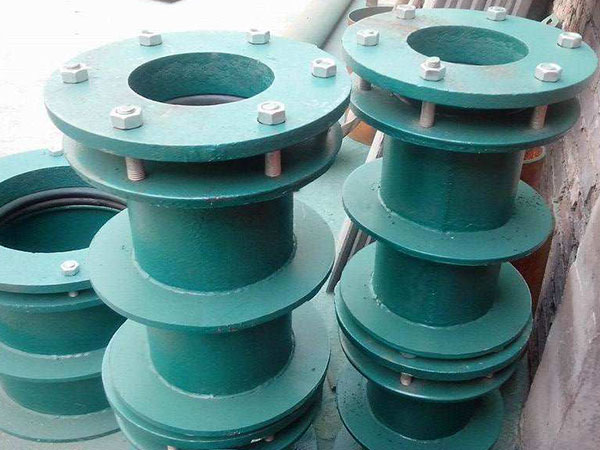 ��Щ����Ӱ����Է�ˮ�׹ܵďV��ʹ��