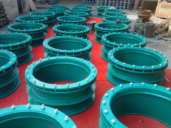 ���Է�ˮ�׹ܵĶ��x��ע�����