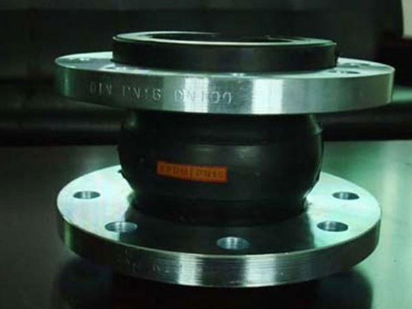 �͸߉����z���^